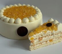Сакура Персик