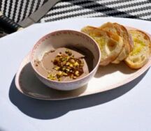 Куриный паштет, мостарда из груши