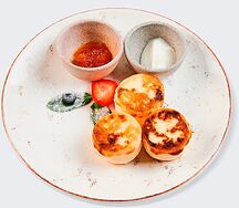 Сырники с джемом