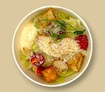 Салат Цезарь с курицей