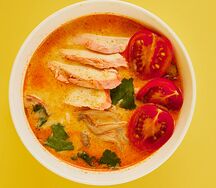 Том ям с курицей