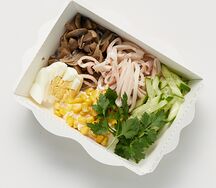 Салат с кальмаром 