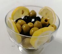 Оливки, маслины