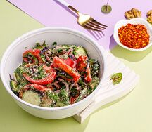 Овощной салат по-грузински с орехами