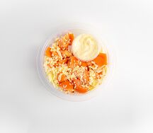 Салат Томаты с сыром и чесноком
