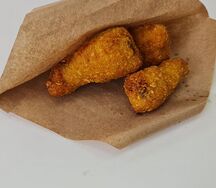 Куриные крылышки в панировке