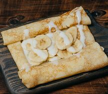 Блин с бананом и сгущёнкой