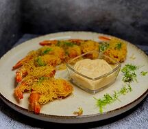 Креветки Катаифи с соусом спайси 