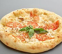 Пицца с арахисовым цыпленком