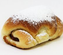 Рулетик с повидлом