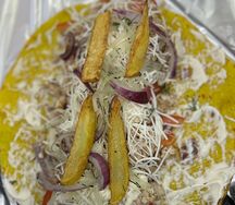 Шаурма в лепешке со свининой