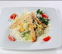 Салат Цезарь с курицей