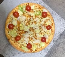Пицца Цезарь с курицей