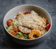 Цезарь с креветками 