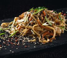 Лапша с курицей