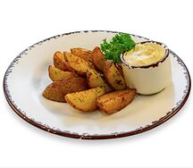 Картофельные дольки по-деревенски