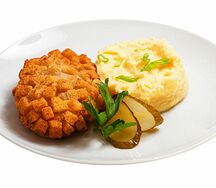 Котлета Пожарская с картофельным пюре