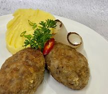 Котлеты кубанские с картофельным пюре