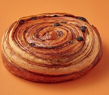 Рулет с изюмом