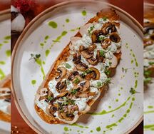 Тост с копченой курицей