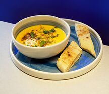 Кукурузный крем-суп с индейкой и беконом