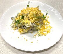 Салат с ананасом и курицей