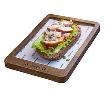 Брускетта на хлебе с курицей
