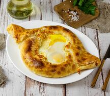 Хачапури по-аджарски