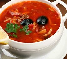 Солянка мясная