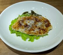 Куриная отбивная с ананасом