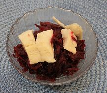 Свекла с селедочкой