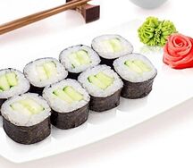 Роллс огурцом 8 шт