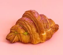 С фисташковым кремом и малиной