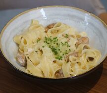 Сливочная паста с курицей