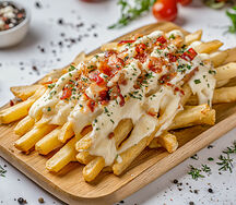 Картофель фри с беконом и сыром