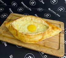 Хачапури по-аджарски