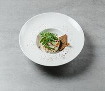Салат Оливье с курицей