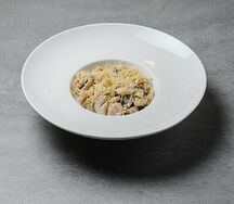 Паста с курицей и грибами