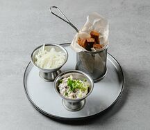 Форшмак с гренками