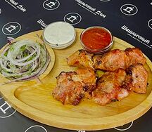 Шашлык из cвинoй шеи