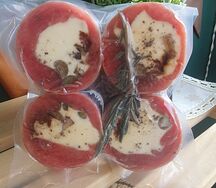 Рулет из тунца с сырной начинкой для запекания