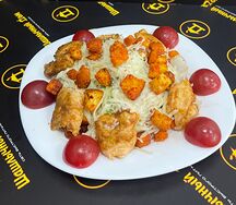 Салат Цезарь с курицей