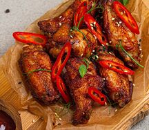 Куриные крылышки в соусе BBQ