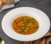 Куриный бульон с фрикадельками