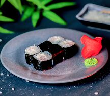 Мини-ролл с креветкой