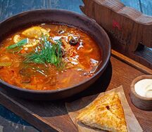 Солянка мясная