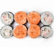 Запечённый ролл с креветкой и соусом масаго