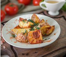 Картофель запеченный дольками