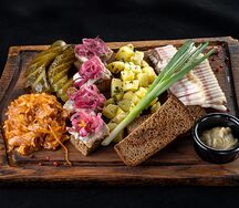 Русская закуска