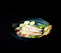 Салат Цезарь с курицей